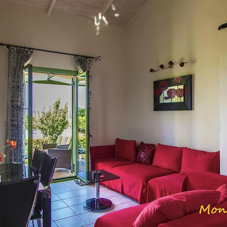 Villa Monambeles *