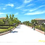 Monambeles فيلة سفوروناتا