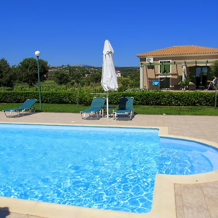 Monambeles Σβορωνάτα