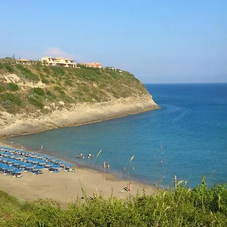 Monambeles 빌라 스보로나타