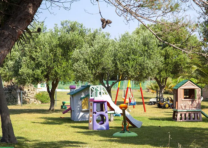 Monambeles Villa